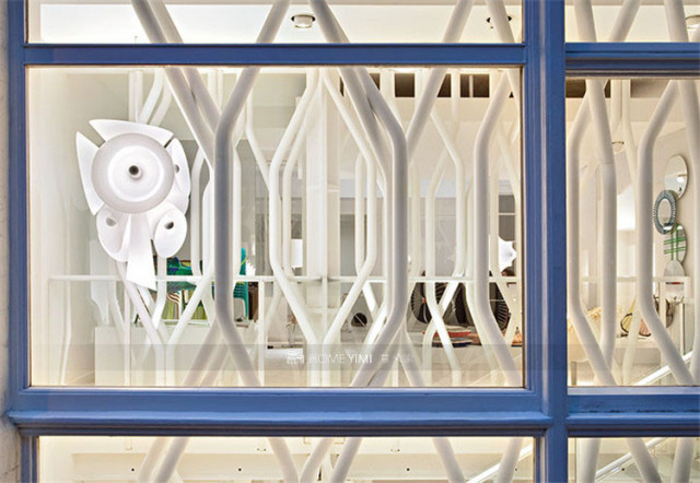 nebula-suspension-laarman-flos-F45500-product-life-03-720x498 拷贝.jpg