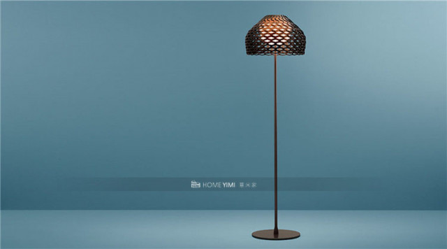 tatou-floor-urquiola-flos-F77640-01-1440x802 拷贝.jpg