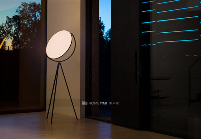 superloon-floor-morrison-flos-product-life-F66300-03-720x498 拷贝.jpg