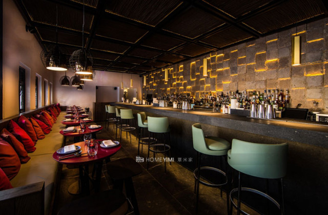 flexform_at_ling_ling_restaurant.jpg