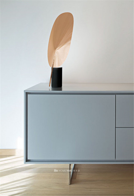 serena-table-urquiola-flos-F65820-product-life-02-571x835 拷贝.jpg