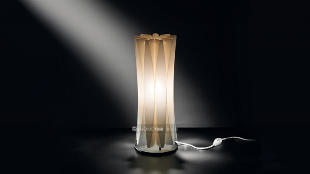 bach-table-gold-03_slider.jpg